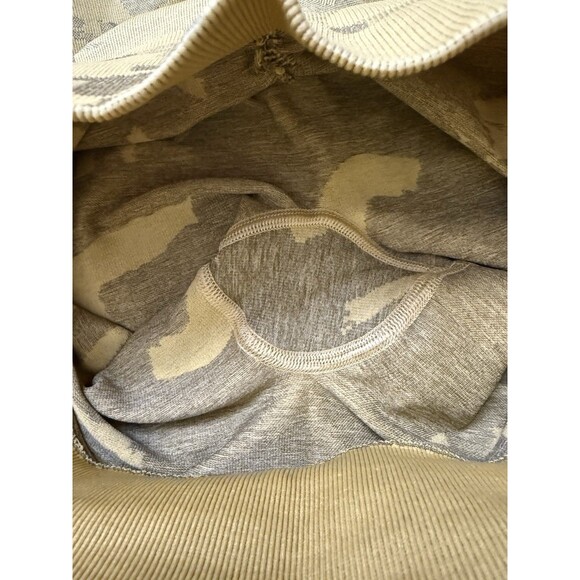 Women’s XS GYMSHARK Adapt Camo Seamless Leggings Yellow - Picture 5 of 6